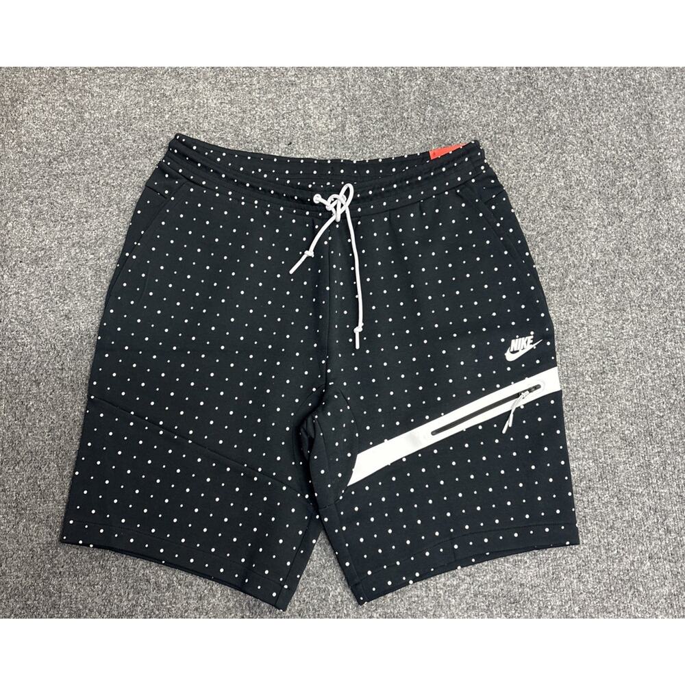 NWT Nike Tech Fleece Polka Dot Athletic Shorts Black/White Drawstring Pockets XL